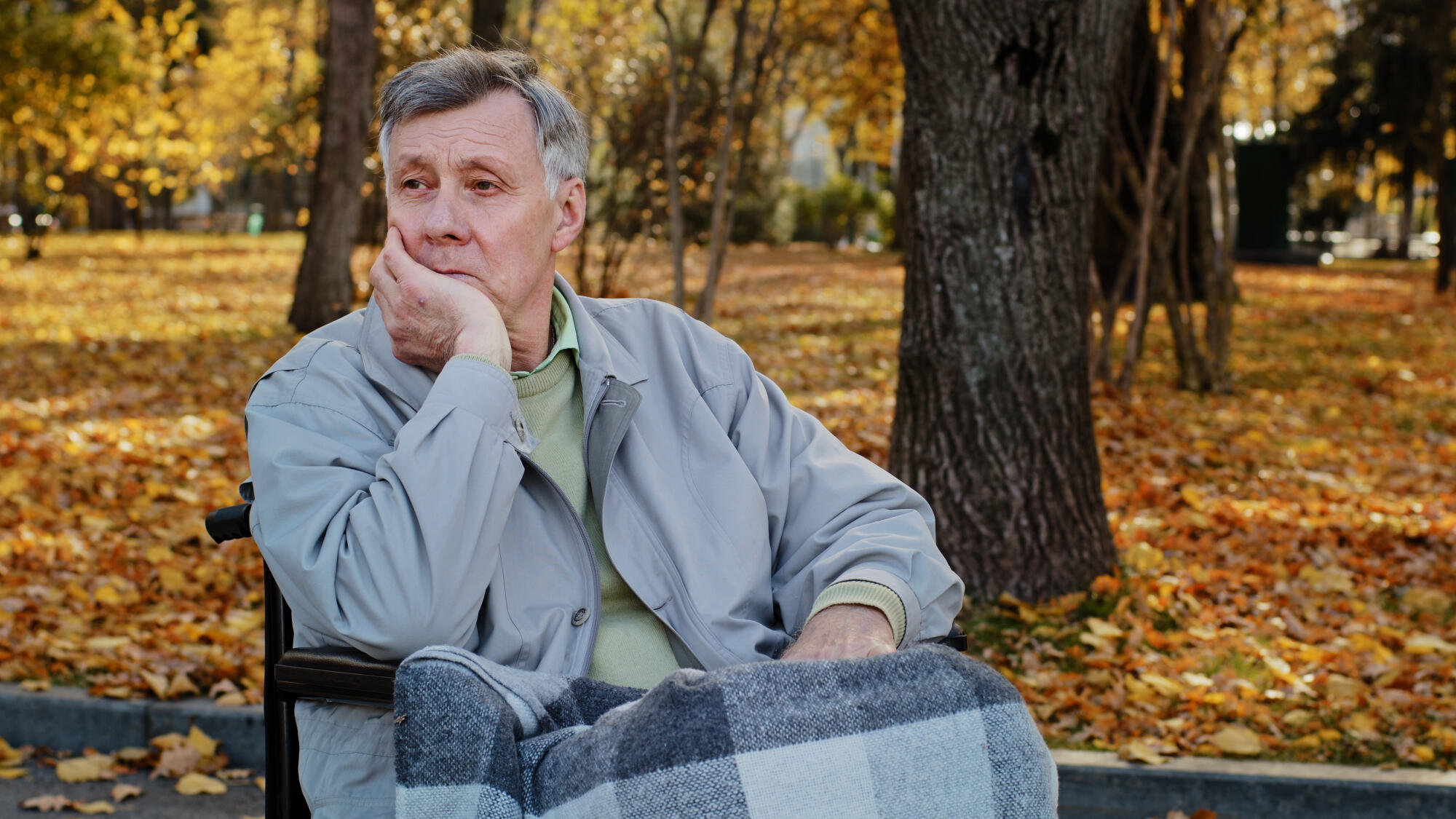 Common Signs of Seasonal Affective Disorder in Seniors